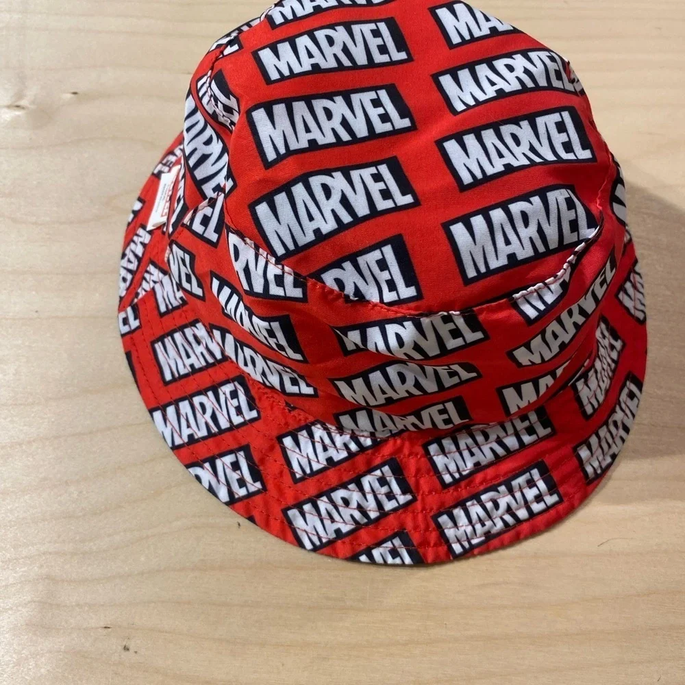 Reversible Marvel Bucket Hat One size (JM)